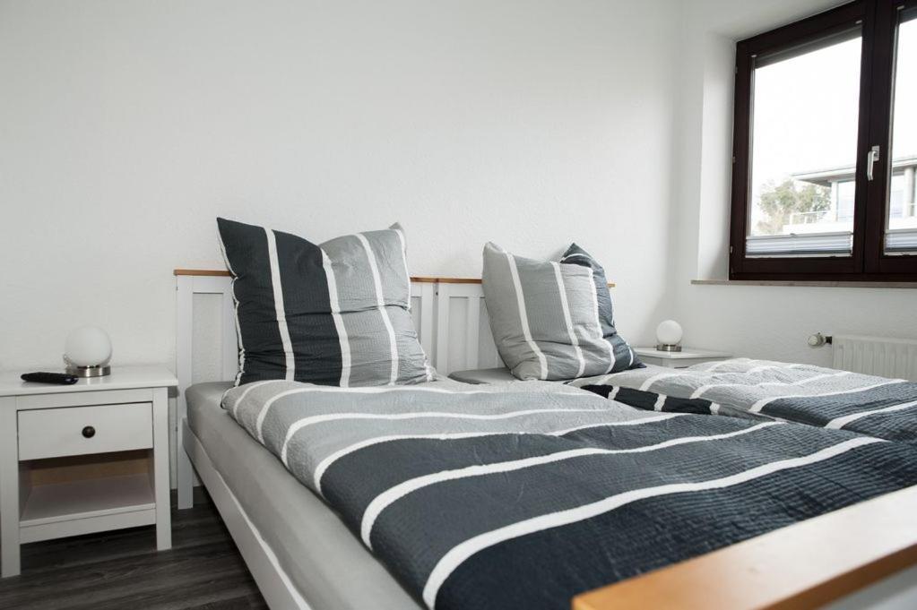 EXKLUSIVE Ferienwohnung mit Balkon, 2 Schlafzimmer im HAUS SERTÜRNER Einbeck Exterior foto